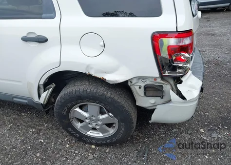 2012 Ford Escape Xlt из США, поврежденный, VIN 1FMCU9DG8CKA54275